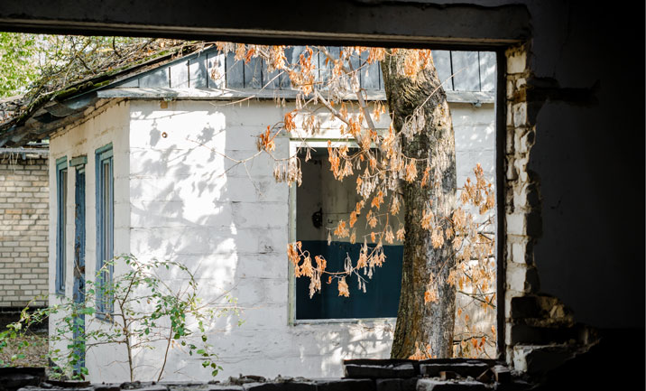 Read more about the article Tidying Up Your Home Can Reduce Claims, Homeowner’s Premiums