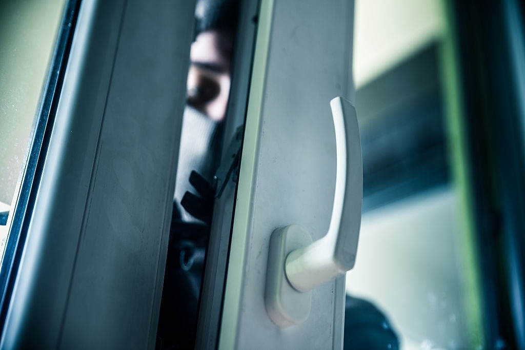 You are currently viewing How to Reduce the Risk of Theft, Vandalism at Your Business