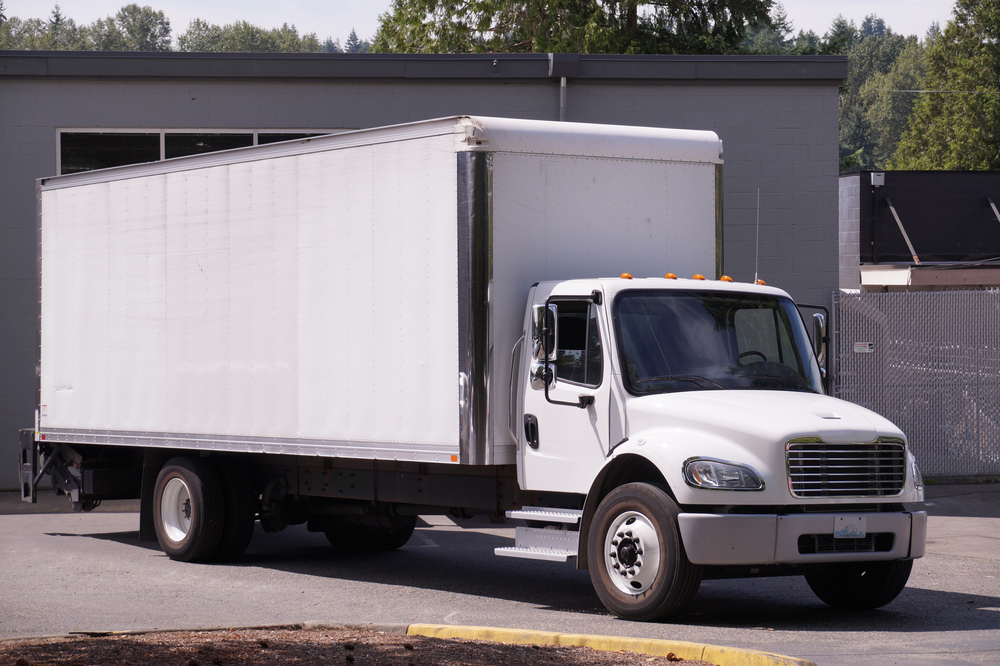 You are currently viewing Commercial box truck insurance: Everything you need to know!